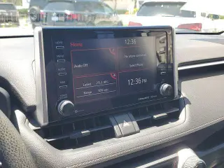 Toyota RAV4 2019 AWD XLE 4p SUV