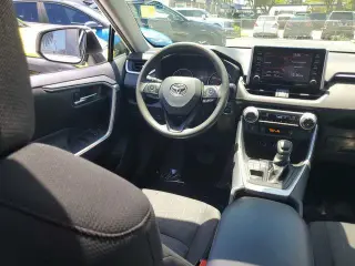 Toyota RAV4 2019 AWD XLE 4p SUV