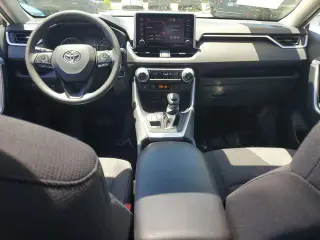 Toyota RAV4 2019 AWD XLE 4p SUV