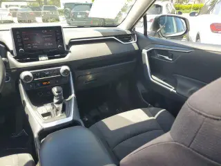 Toyota RAV4 2019 AWD XLE 4p SUV