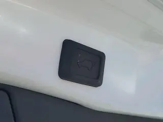 Toyota RAV4 2019 AWD XLE 4p SUV