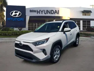 Toyota RAV4 2019 AWD XLE 4p SUV