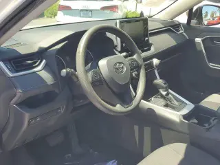 Toyota RAV4 2019 AWD XLE 4p SUV