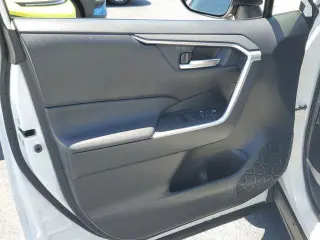 Toyota RAV4 2019 AWD XLE 4p SUV