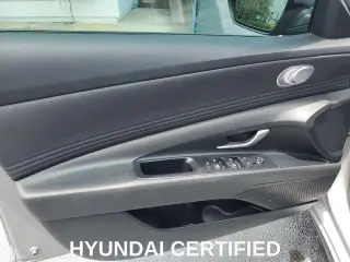 Hyundai ELANTRA 2025 SEL Convenience 4p Sedan