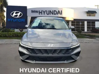 Hyundai ELANTRA 2025 SEL Convenience 4p Sedan