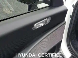 Hyundai IONIQ 6 2024 SE 4p Sedan