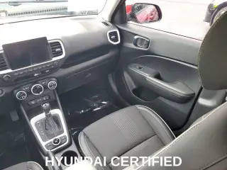 Hyundai VENUE 2025 Limited 4p Crossover