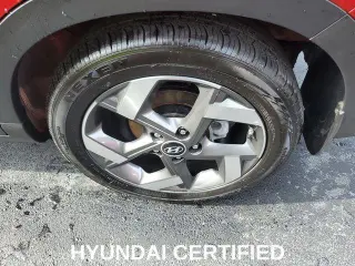 Hyundai VENUE 2025 Limited 4p Crossover