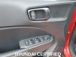 Hyundai VENUE 2025 Limited 4p Crossover