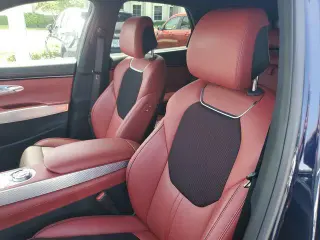 Genesis GV70 2023 AWD 2.5T Standard 4p SUV