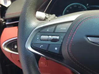 Genesis GV70 2023 AWD 2.5T Standard 4p SUV