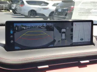 Genesis GV70 2023 AWD 2.5T Standard 4p SUV