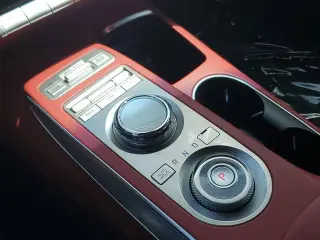 Genesis GV70 2023 AWD 2.5T Standard 4p SUV