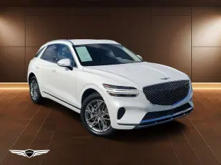 Genesis GV70 2025 AWD 2.5T Standard 4p SUV