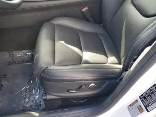 Genesis GV70 2025 AWD 2.5T Standard 4p SUV