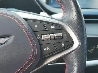 Genesis GV70 2023 AWD 2.5T Estándar 4p SUV