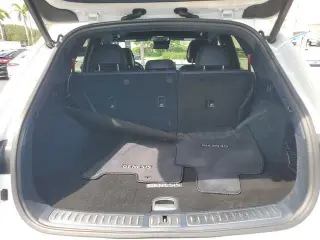 Genesis GV70 2023 AWD 2.5T Estándar 4p SUV