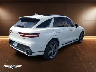 Genesis GV70 2023 AWD 2.5T Estándar 4p SUV