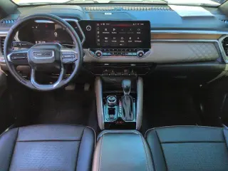 GMC Canyon 2023 4x4 Denali 4p. Cabina Crew 5 pies. SB