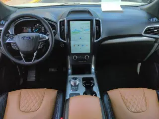 Ford Edge 2024 AWD Titanium 4 puertas SUV