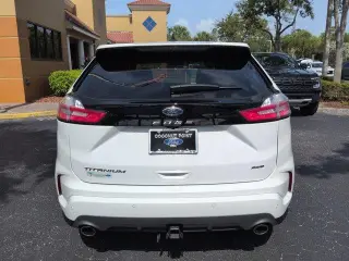Ford Edge 2024 AWD Titanium 4 puertas SUV