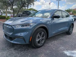 Ford Mustang Mach-E 2023 Select 4 puertas SUV