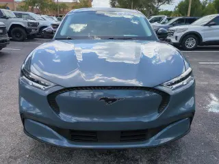 Ford Mustang Mach-E 2023 Select 4 puertas SUV