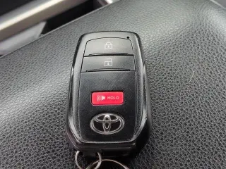 Toyota Tacoma 2024 4x4 TRD Off-Road 4 puertas Double Cab 5.0 pies SB 8A