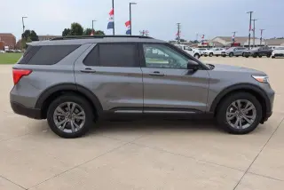 Ford Explorer 2023 AWD XLT 4p SUV