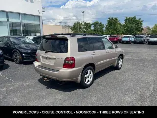 Toyota Highlander 2004 AWD 4dr SUV V6 con tercera fila