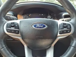 Ford Explorer 2023 AWD XLT 4 puertas SUV
