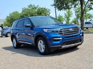Ford Explorer 2023 AWD XLT 4 puertas SUV