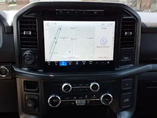 Ford F-150 2024 4x4 XLT 4p SuperCrew 5.5 ft. SB