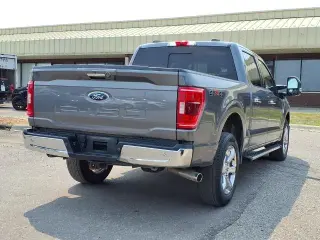 Ford F-150 2022 4x4 XLT 4p SuperCrew 6.5 ft. SB