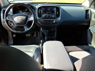 Chevrolet Colorado 2021 4x4 Z71 Cabina Doble 4 puertas 5 pies BA