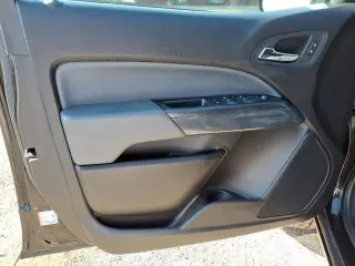 Chevrolet Colorado 2021 4x4 Z71 Cabina Doble 4 puertas 5 pies BA