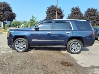 Cadillac Escalade 2019 4x4 Premium Luxury 4p SUV