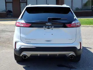 Ford Edge 2024 AWD Titanium 4p SUV