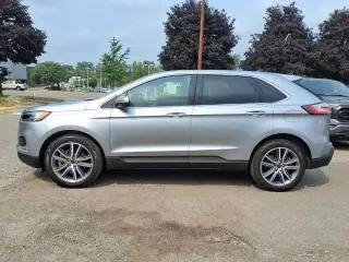 Ford Edge 2024 AWD Titanium 4p SUV