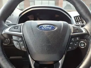 Ford Edge 2024 AWD Titanium 4p SUV