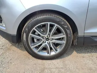 Ford Edge 2024 AWD Titanium 4p SUV