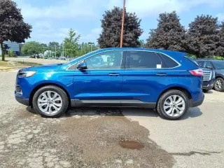 Ford Edge 2023 AWD Titanium 4 puertas Crossover