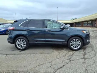 Ford Edge 2024 AWD Titanium 4p SUV