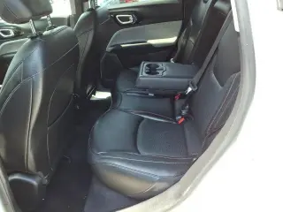 Jeep Compass 2022 4x4 Limited SUV de 4 puertas