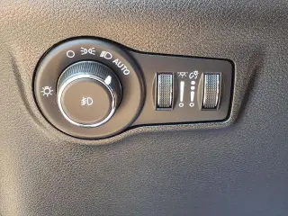 Jeep Compass 2022 4x4 Limited SUV de 4 puertas