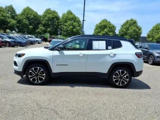 Jeep Compass 2022 4x4 Limited SUV de 4 puertas