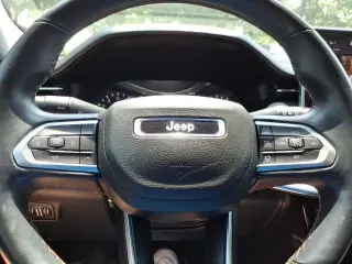 Jeep Compass 2022 4x4 Limited SUV de 4 puertas