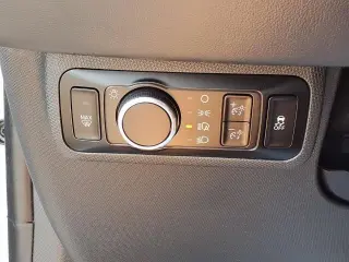 Ford Mustang Mach-E 2023 AWD Select 4p SUV