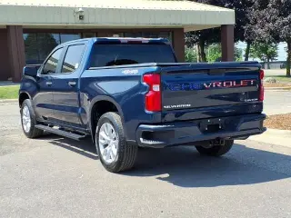 Chevrolet Silverado 1500 2020 4x4 Custom 4dr Crew Cab 5.8 ft. SB